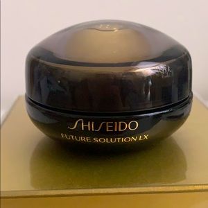 Shiseido Future Solution LX - FSLX Eye + Lip Cream